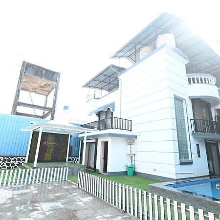 Emerald Villa Lonavala Bagian luar foto