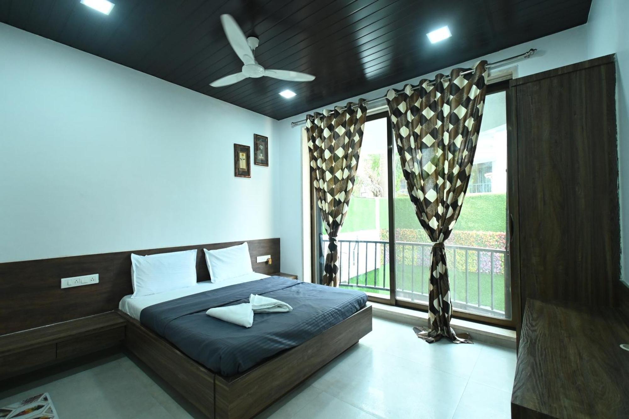 Emerald Villa Lonavala Bagian luar foto